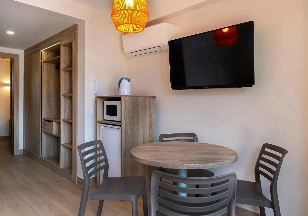 Medplaya Aparthotel Sant Eloi Tossa de Mar 3*,