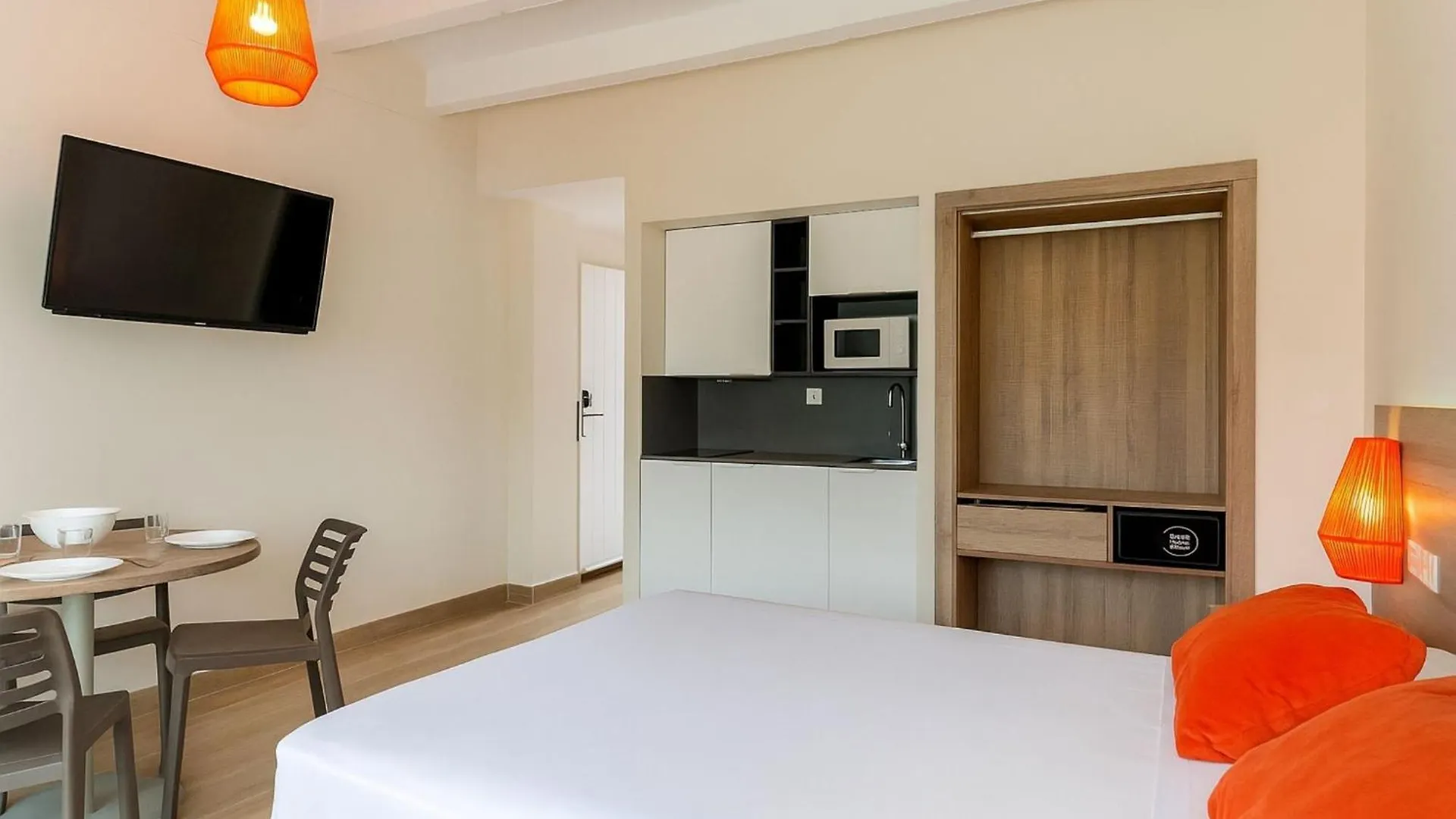 Medplaya Aparthotel Sant Eloi Tossa de Mar