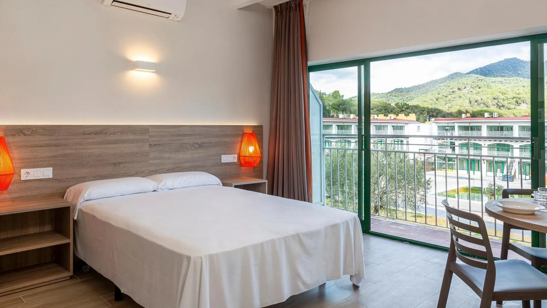Medplaya Aparthotel Sant Eloi Tossa de Mar